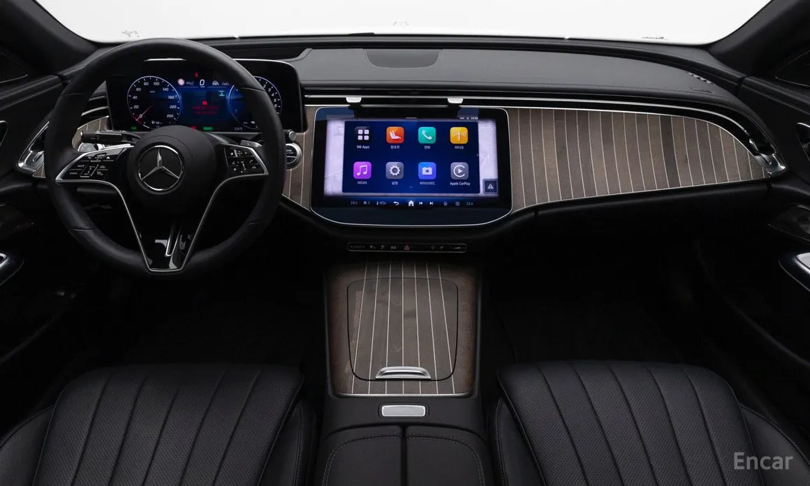 Фото 7 - Mercedes-Benz E-Class