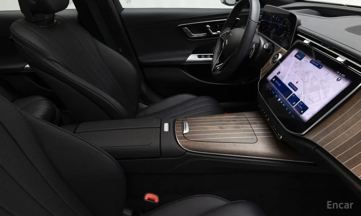 Фото 9 - Mercedes-Benz E-Class