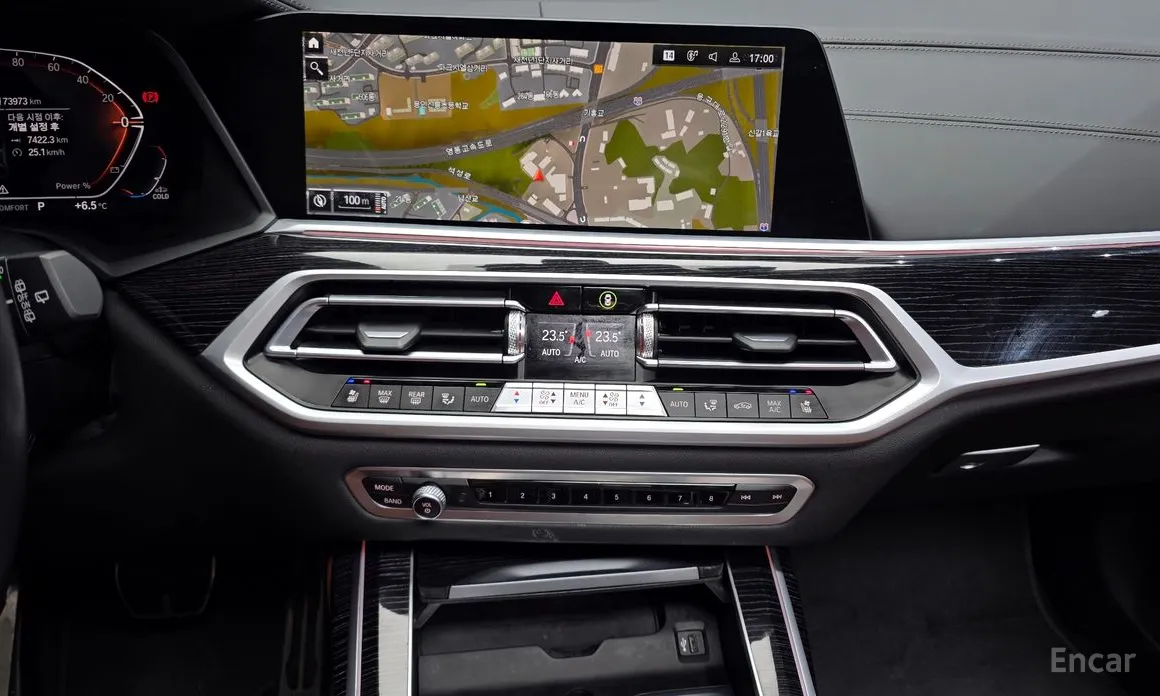 Фото 14 - BMW X7