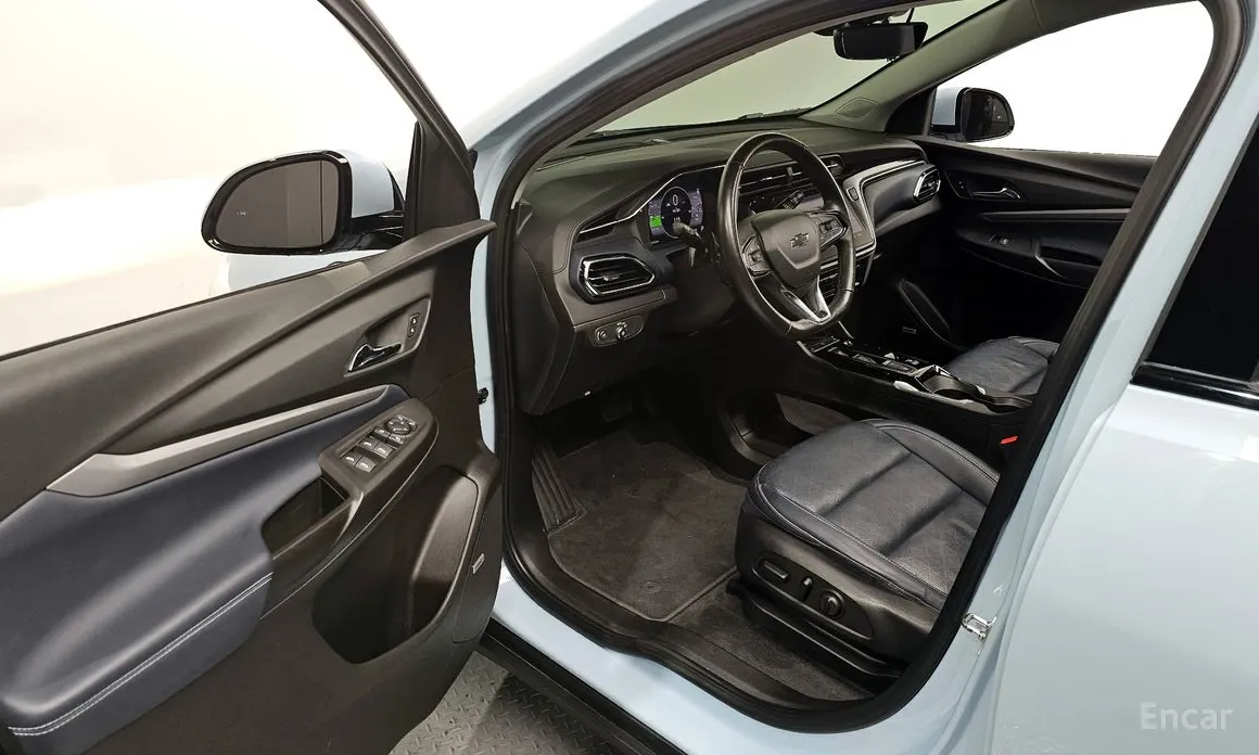 Фото 10 - Chevrolet Bolt EUV