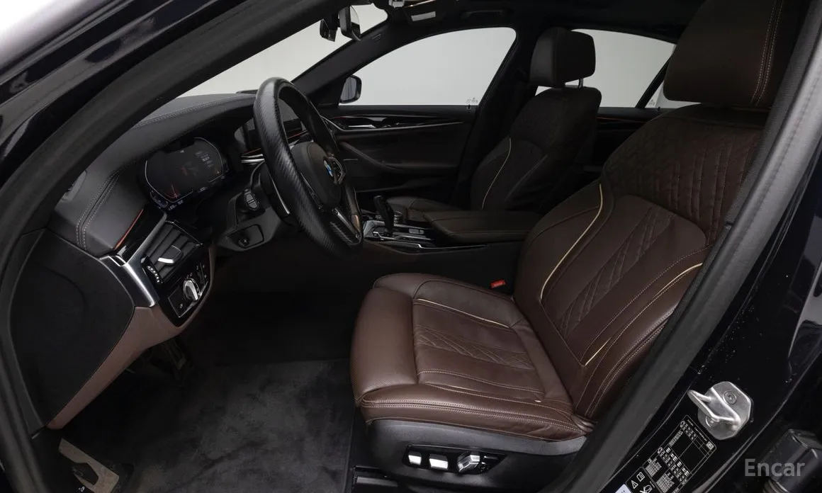 Фото 12 - BMW 5 Series