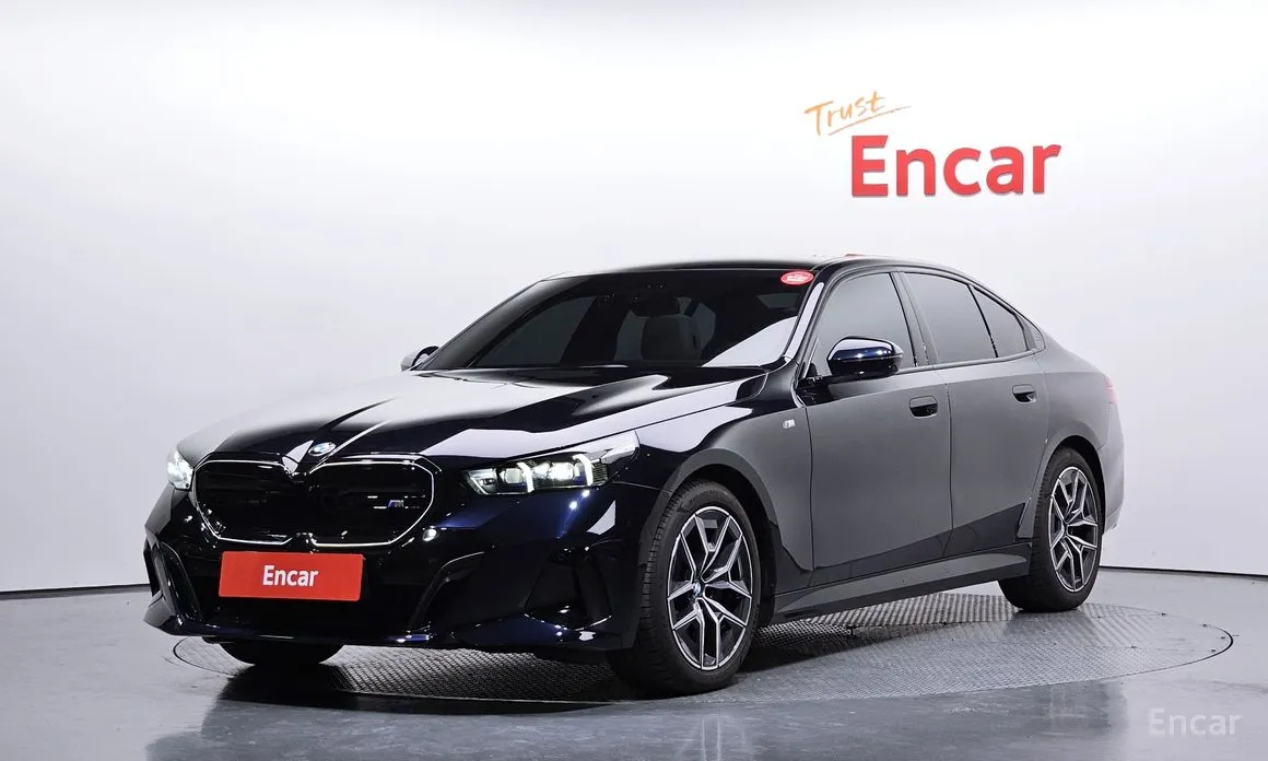 Фото 1 - BMW 5 Series