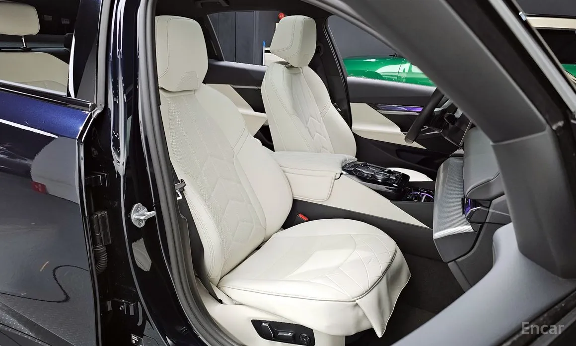 Фото 10 - BMW 5 Series