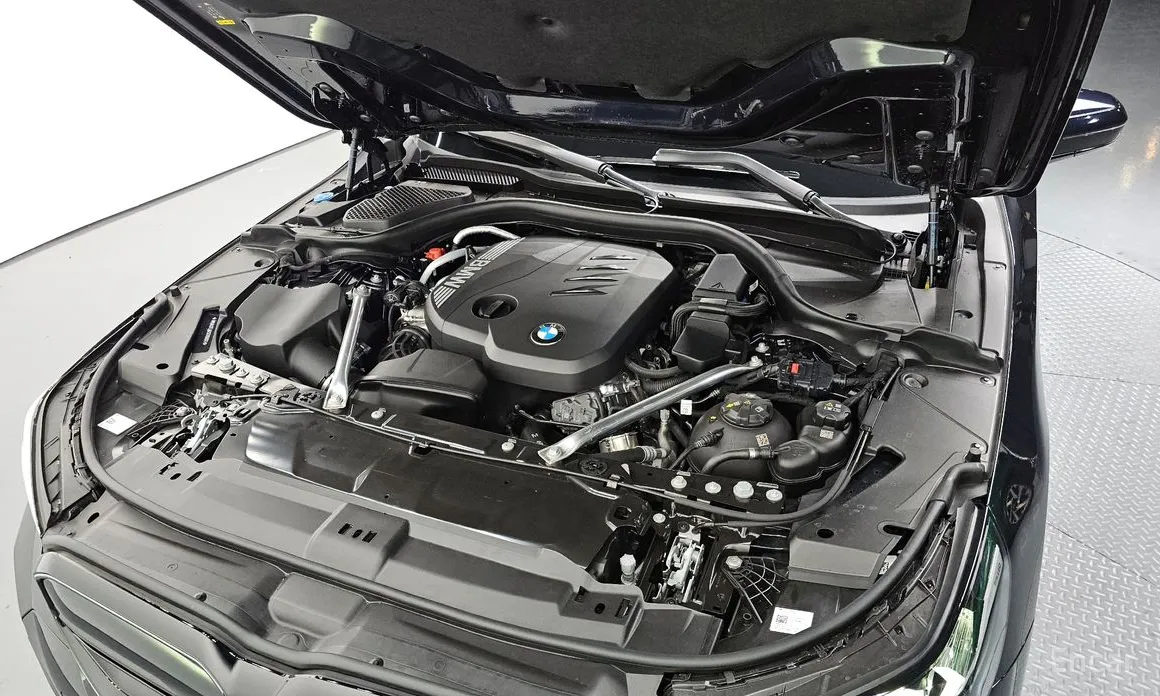 Фото 6 - BMW 5 Series