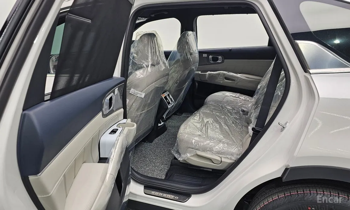 Фото 12 - Kia Sorento