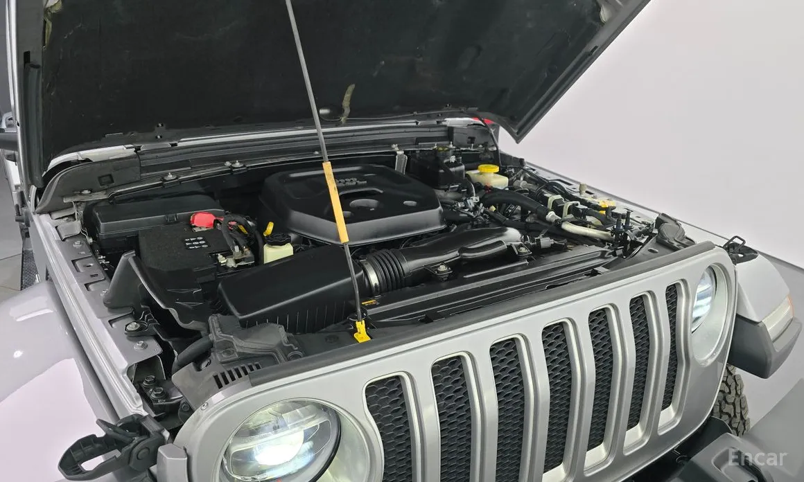 Фото 6 - Jeep Wrangler