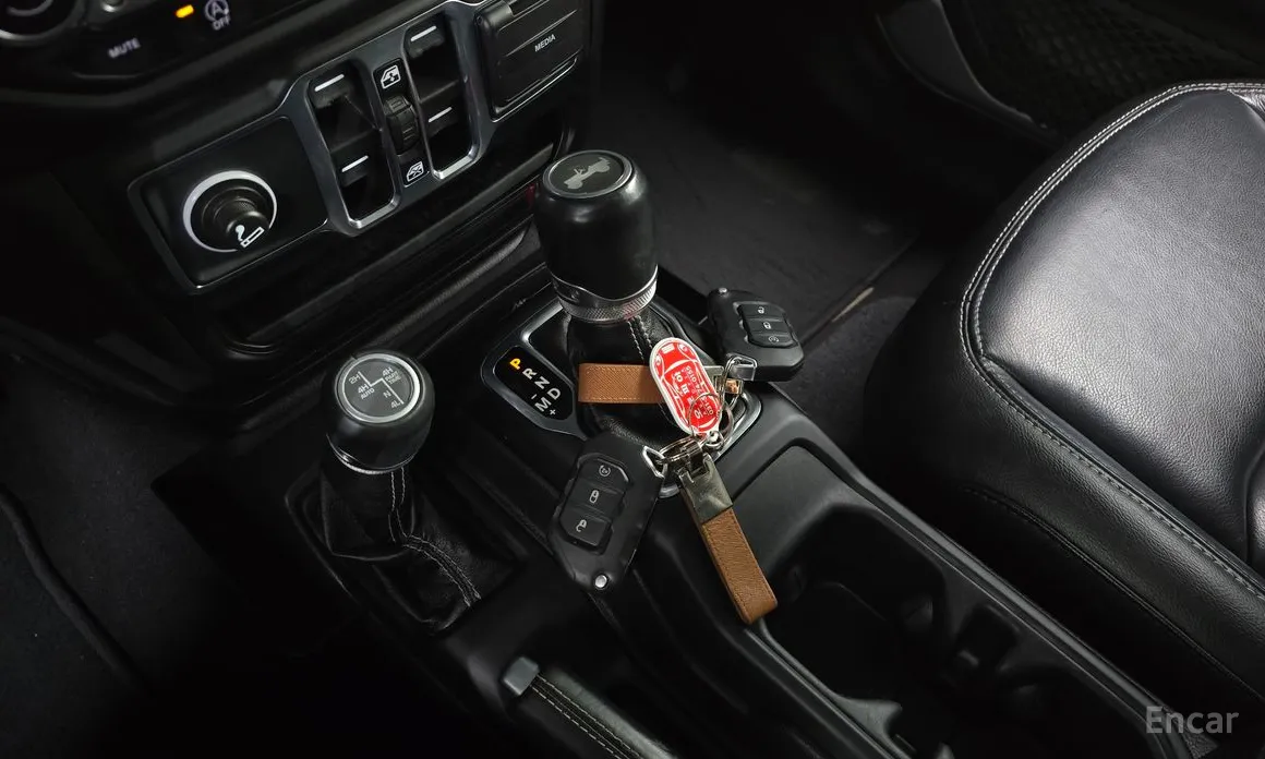 Фото 9 - Jeep Wrangler