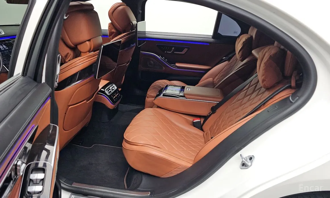 Фото 11 - Mercedes-Benz S-Class