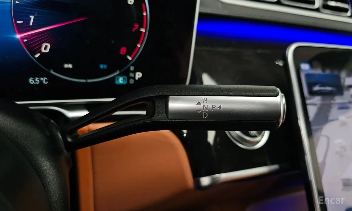 Фото 9 - Mercedes-Benz S-Class