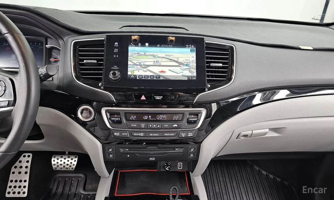 Фото 14 - Honda Pilot