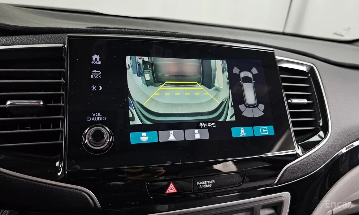 Фото 15 - Honda Pilot