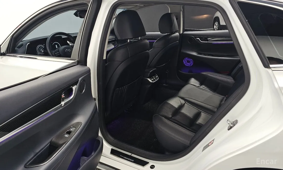 Фото 12 - Hyundai Grandeur