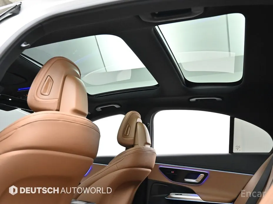 Фото 19 - Mercedes-Benz E-Class