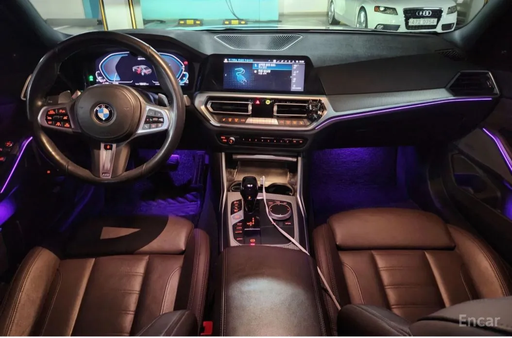 Photo 5 - BMW 3 Series