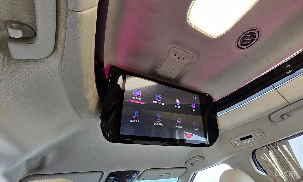 Фото 18 - Kia Carnival