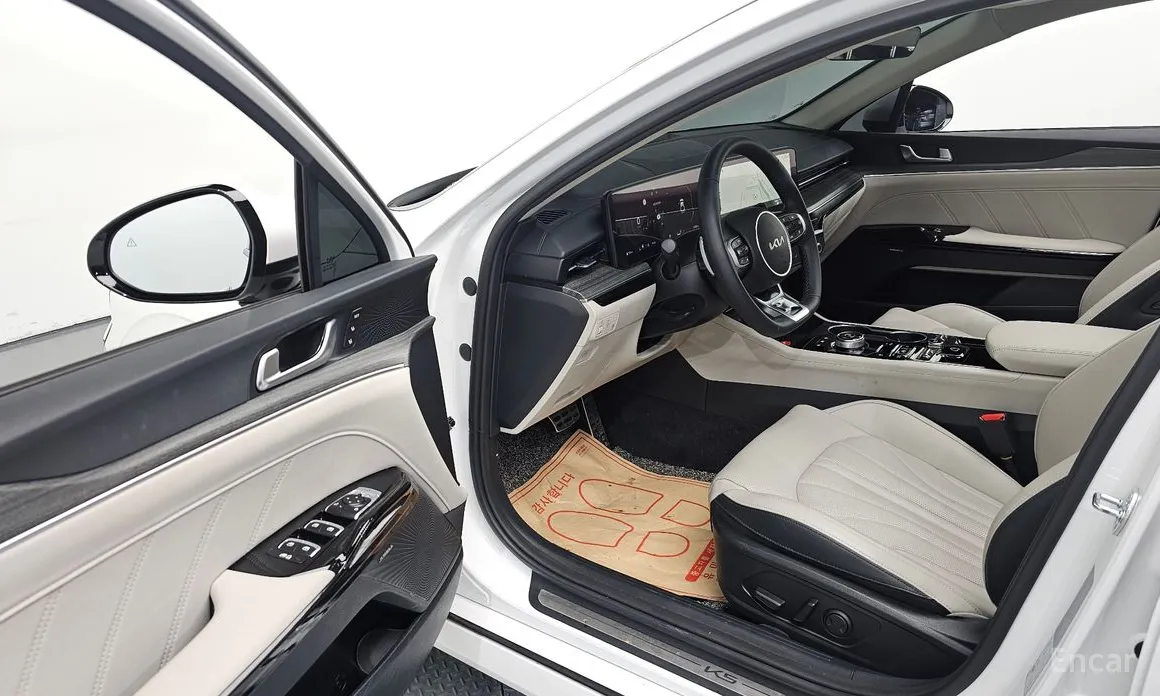 Фото 10 - Kia K5