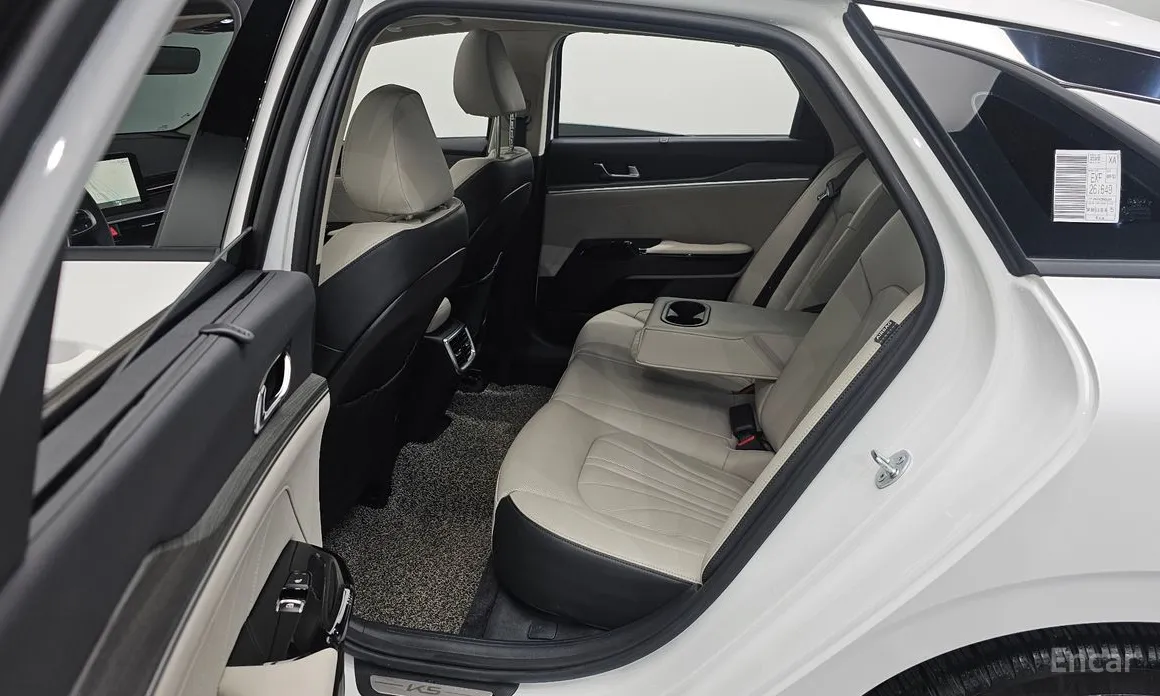 Фото 11 - Kia K5