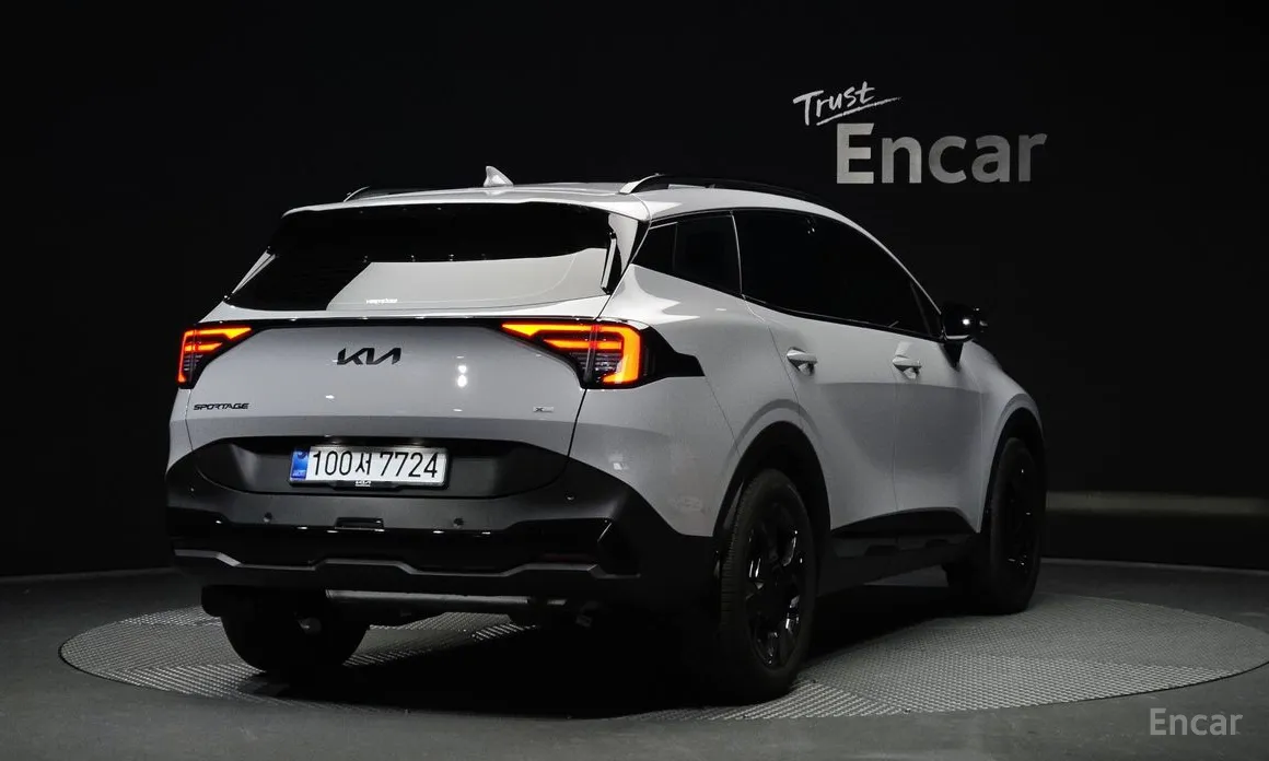 Фото 2 - Kia Sportage
