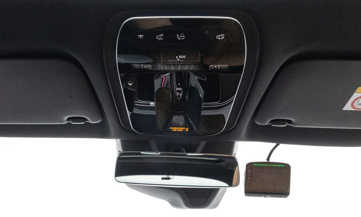 Фото 17 - Mercedes-Benz E-Class