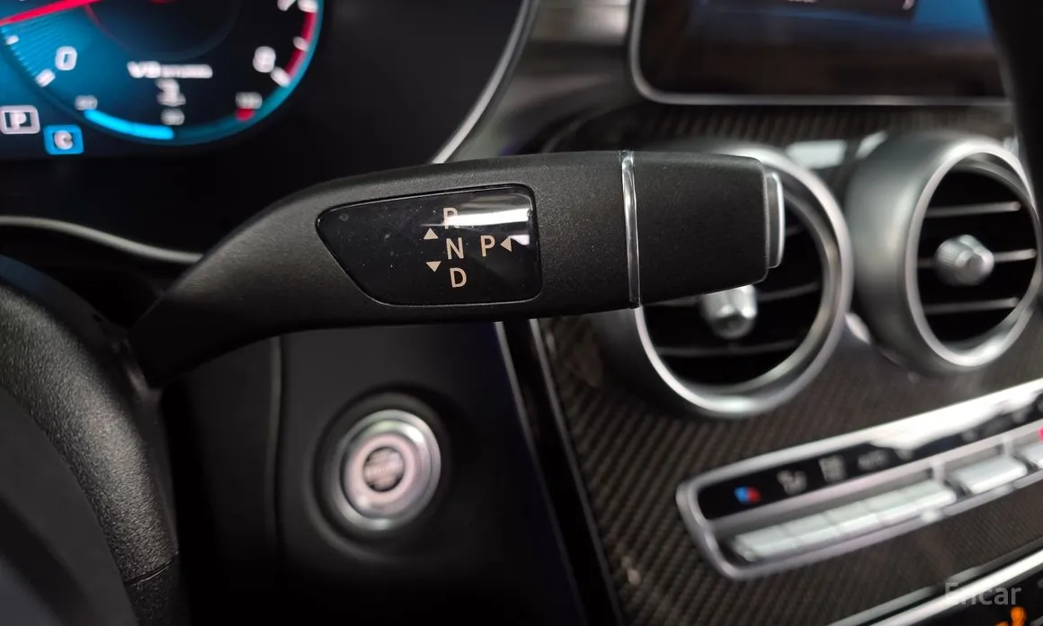 Фото 9 - Mercedes-Benz GLC-Class