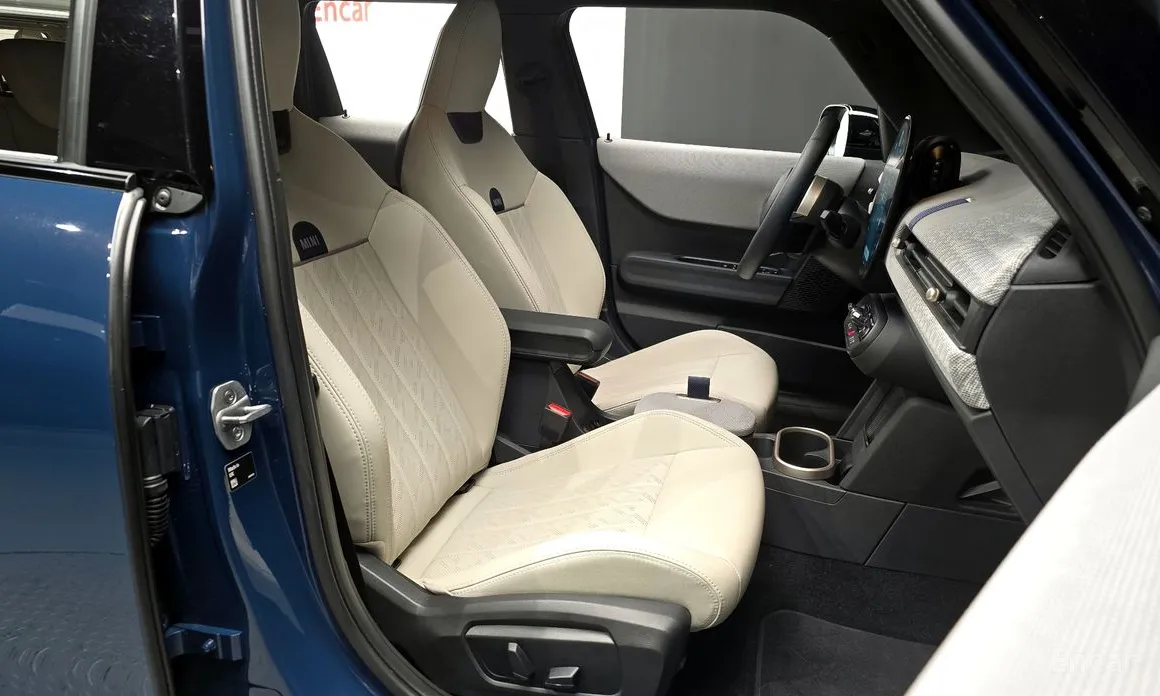 Фото 10 - Mini Cooper