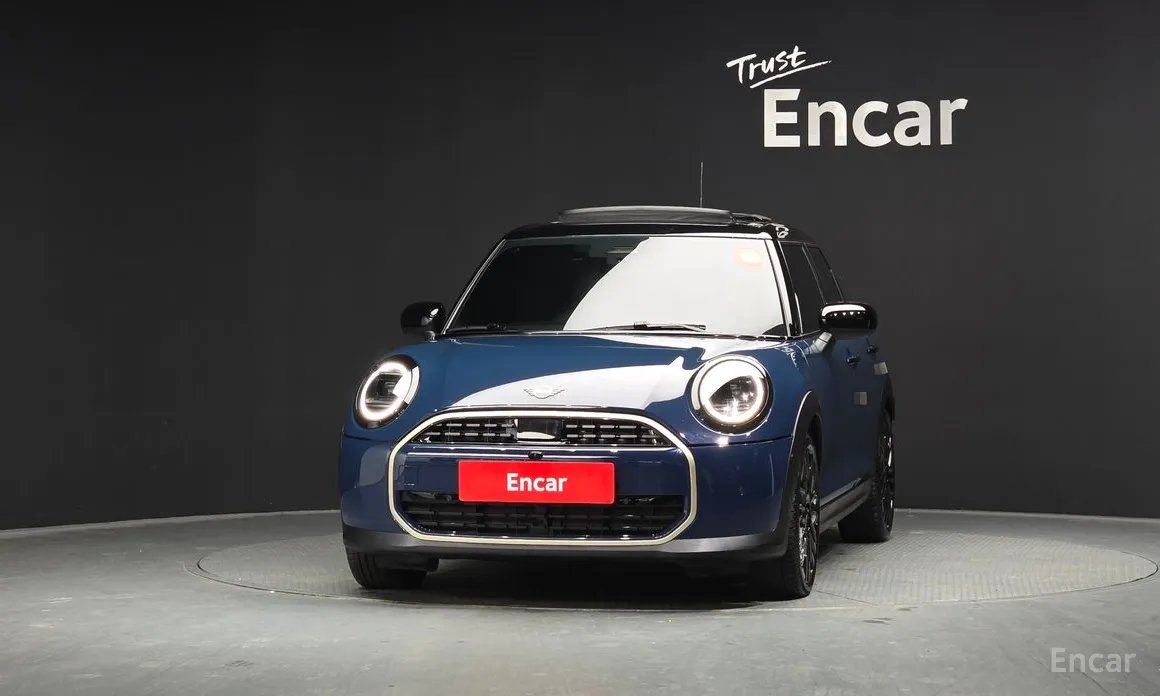 Фото 3 - Mini Cooper