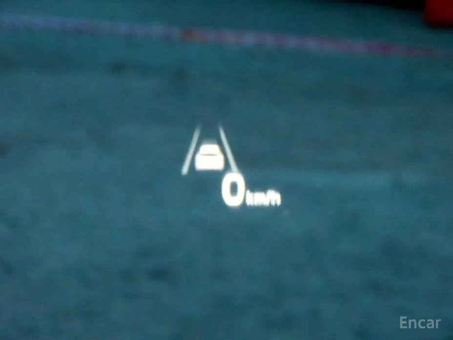 Фото 10 - Kia Stinger