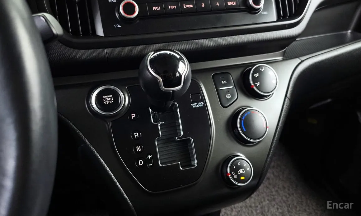 Фото 9 - Kia Ray