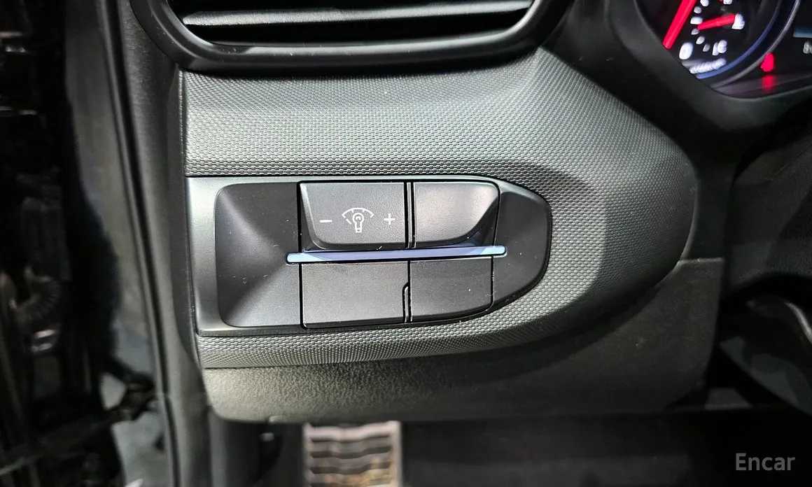 Фото 14 - Hyundai Veloster