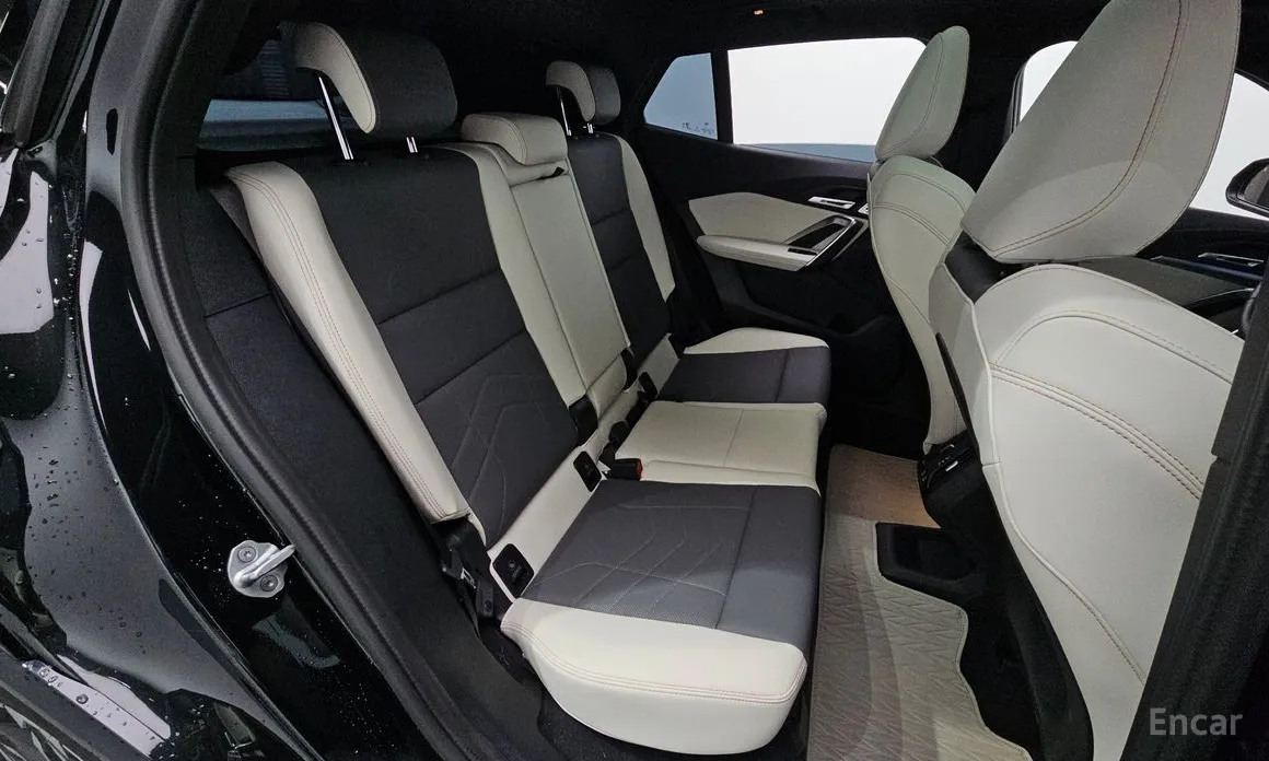 Фото 13 - BMW X2 (F39)