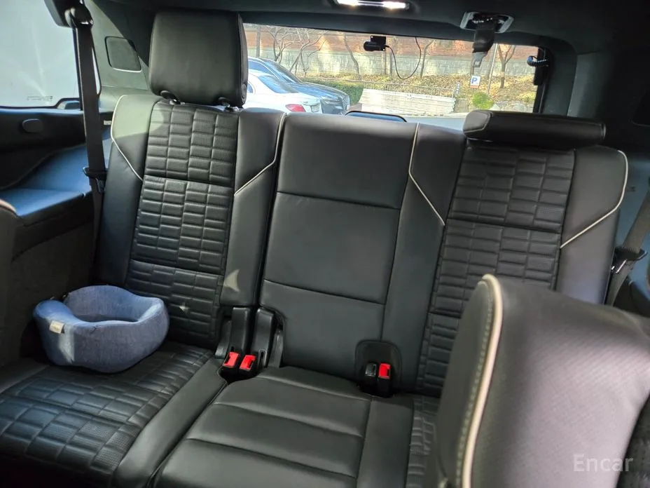 Фото 12 - Cadillac Escalade