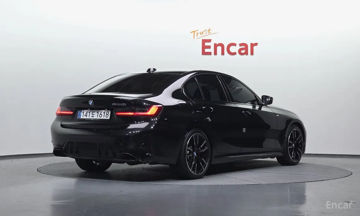 Фото 2 - BMW 3 Series