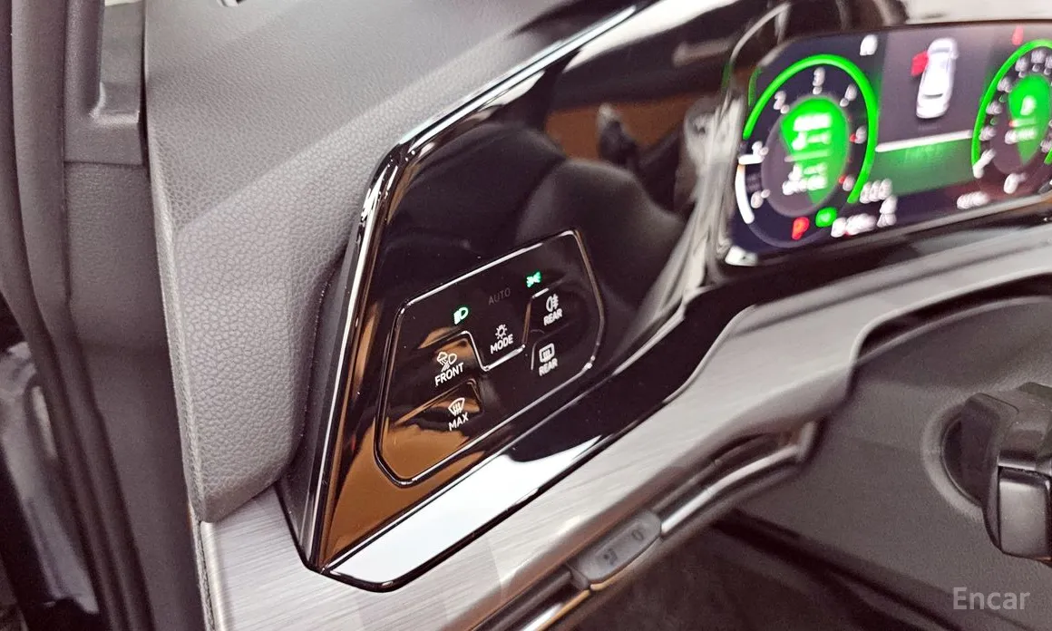 Фото 16 - Volkswagen Golf