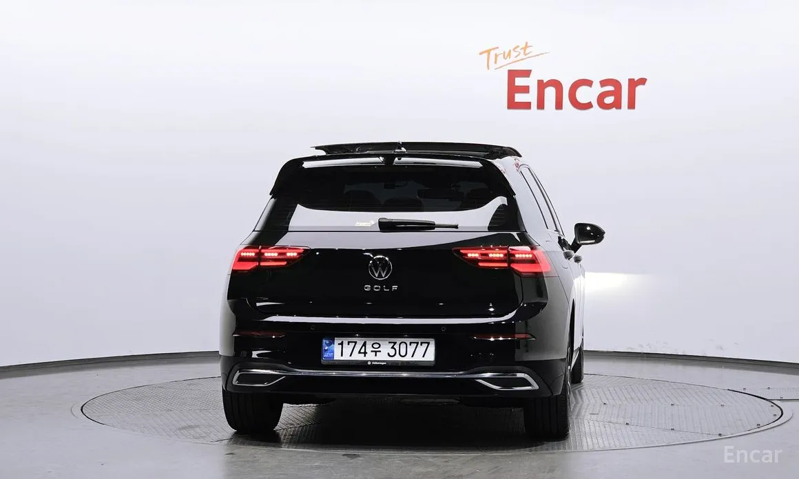 Фото 4 - Volkswagen Golf