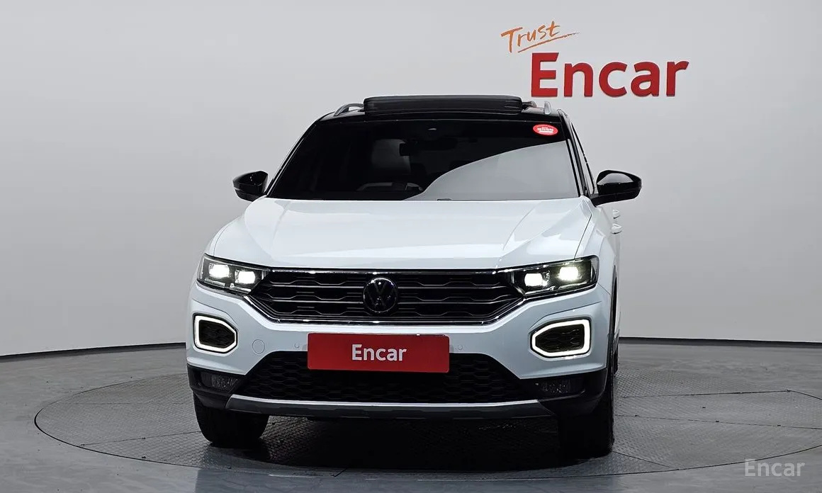 Фото 3 - Volkswagen T-Roc