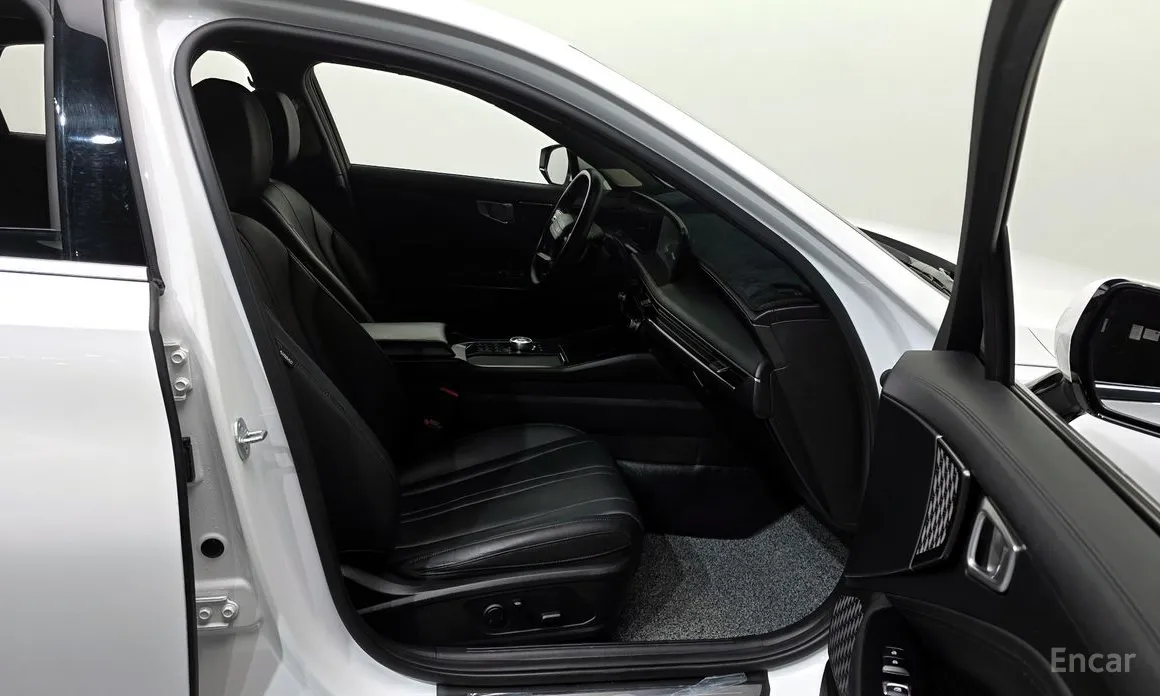 Фото 11 - Kia K8