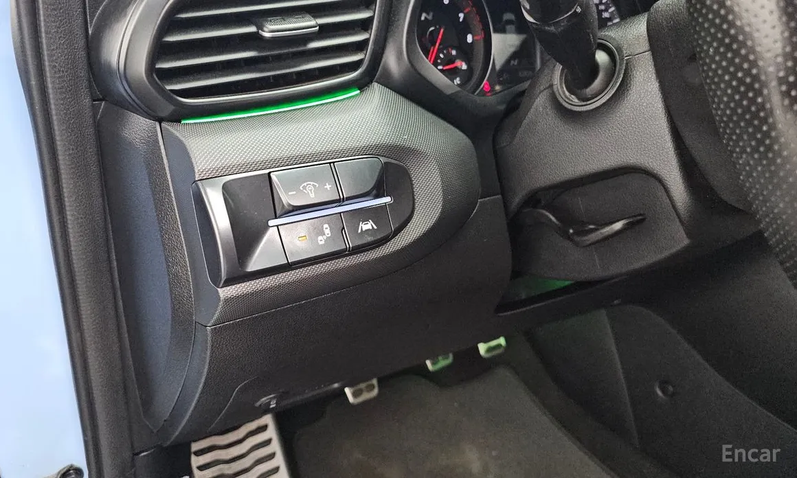 Фото 18 - Hyundai Veloster