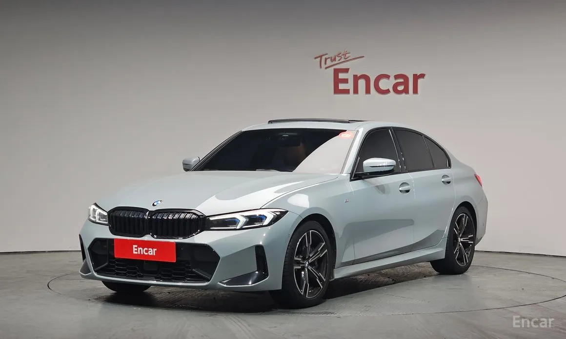 Photo 1 - BMW 3 Series