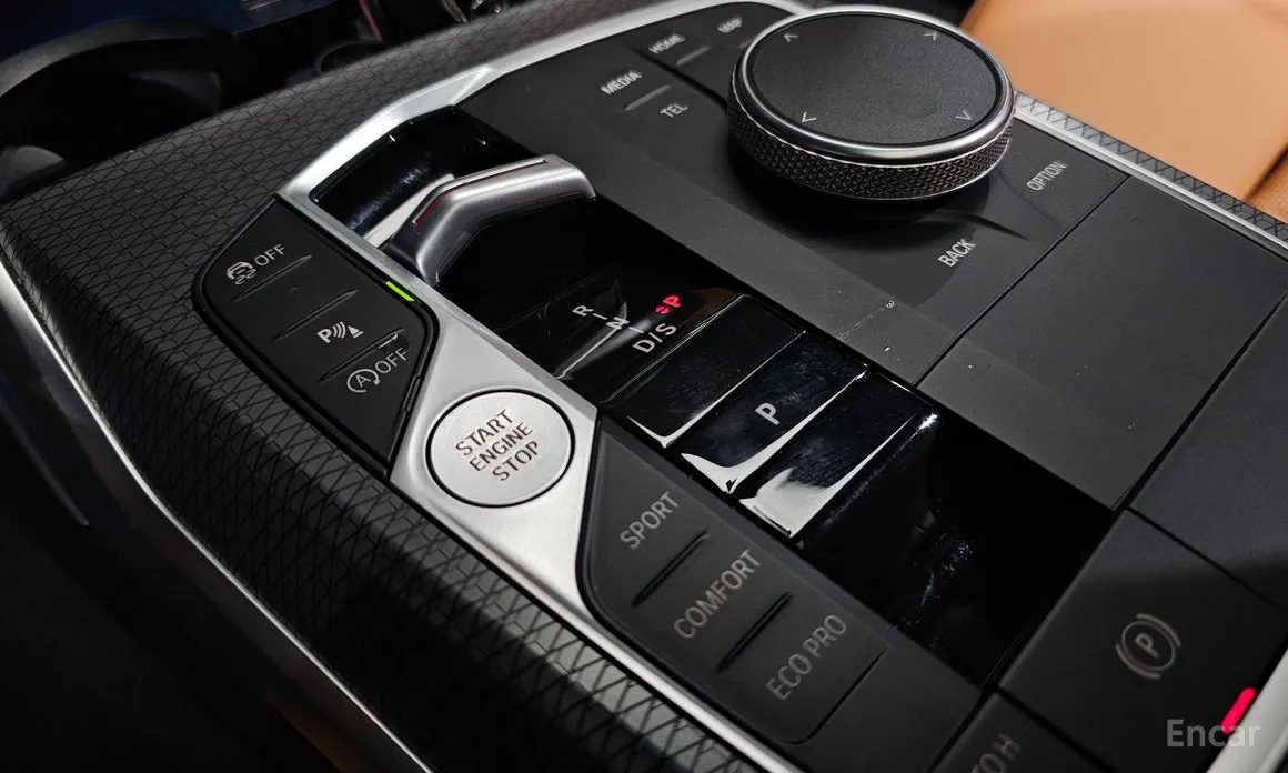 Photo 9 - BMW 3 Series