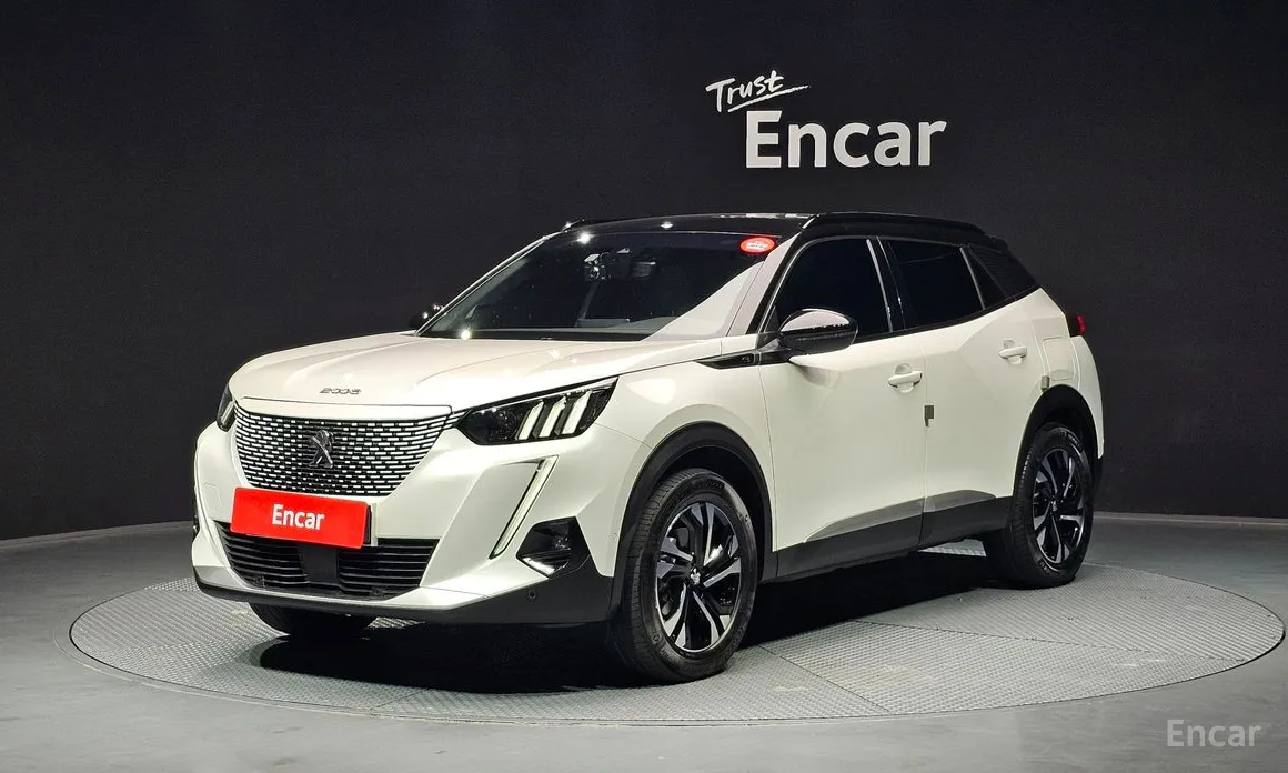 Фото 1 - Peugeot 2008