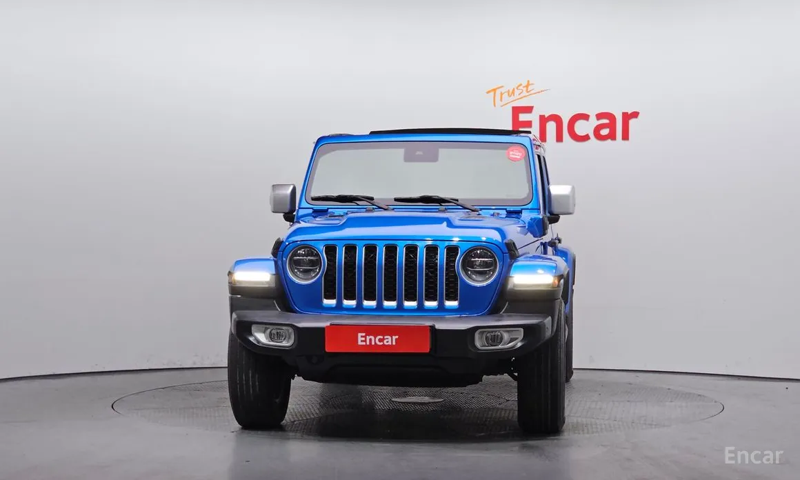 Фото 3 - Jeep Wrangler