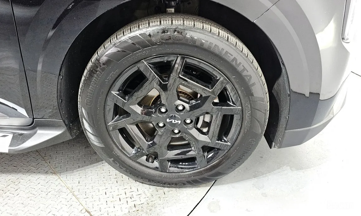 Фото 5 - Kia Carnival