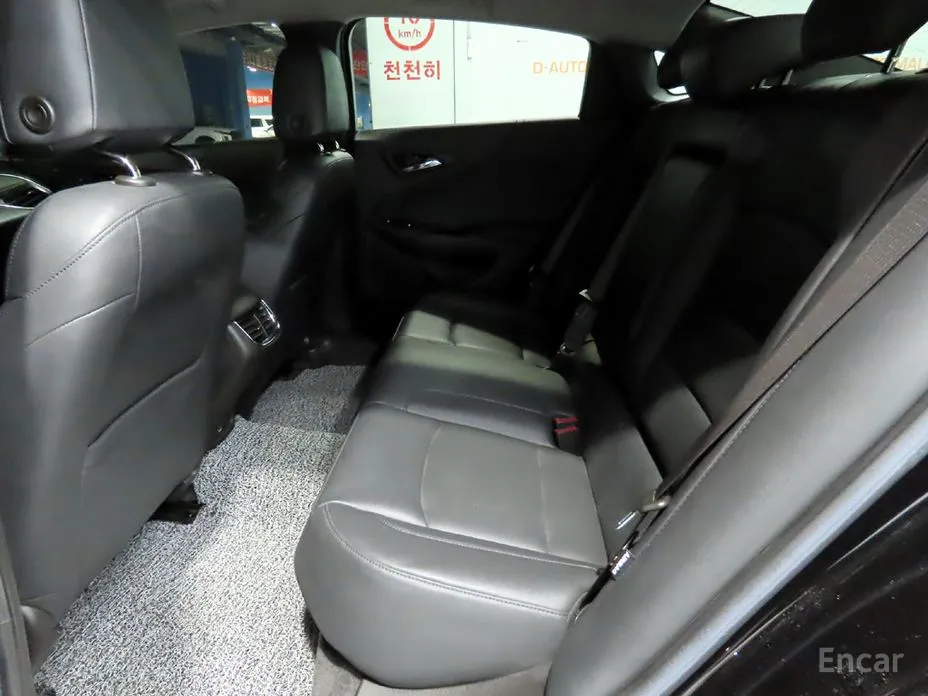 Фото 13 - Chevrolet Malibu