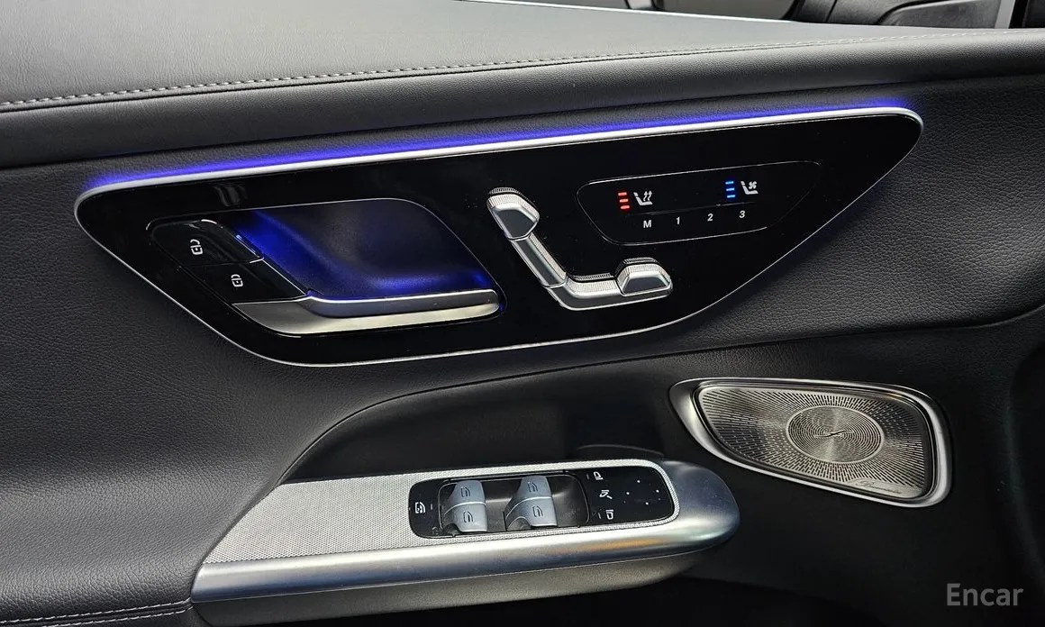 Фото 16 - Mercedes-Benz GLC-Class