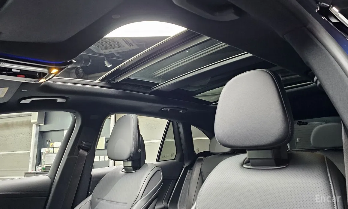 Фото 19 - Mercedes-Benz GLC-Class