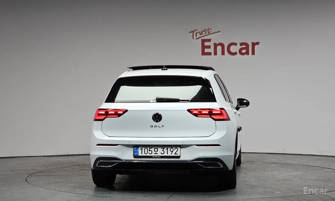 Фото 4 - Volkswagen Golf