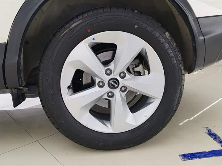 Фото 6 - Nissan Qashqai