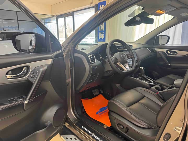 Фото 7 - Nissan Qashqai