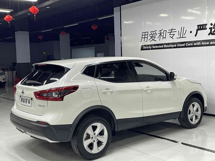 Фото 6 - Nissan Qashqai