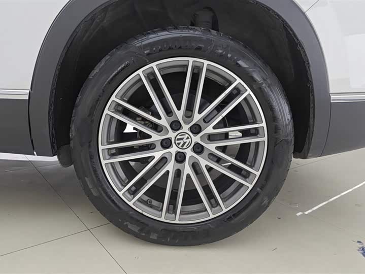 Фото 6 - Volkswagen Tayron